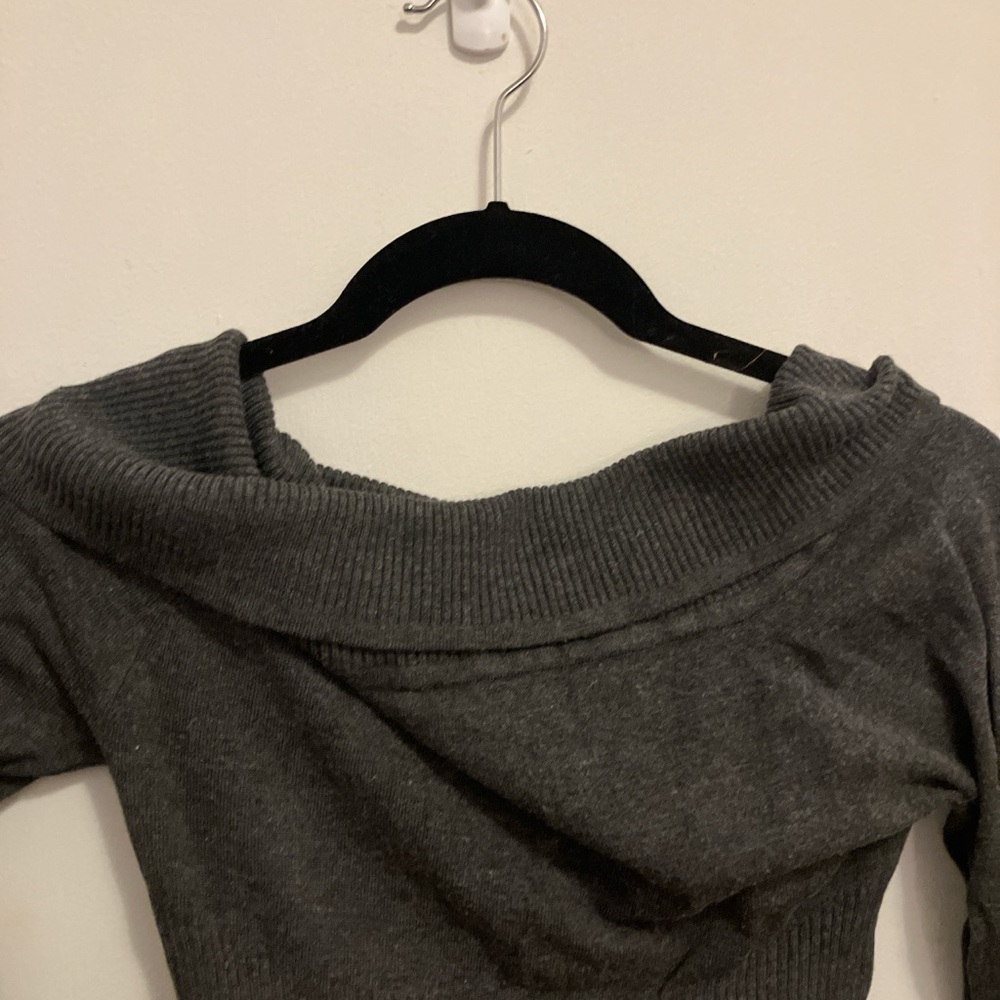 Guess sweater - Picture 3 of 3